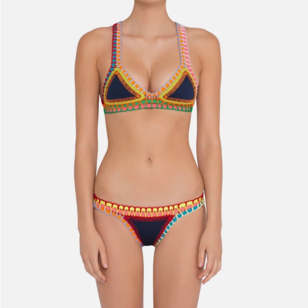 Kiini Tasmin bikini TOP ONLY